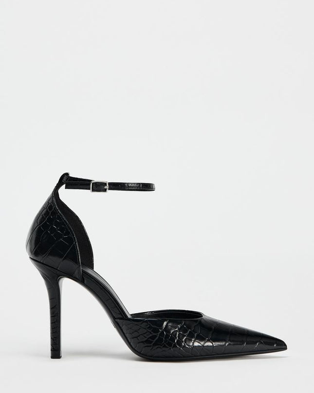 'TT' Black Heels/Shoe Hire • Size 7