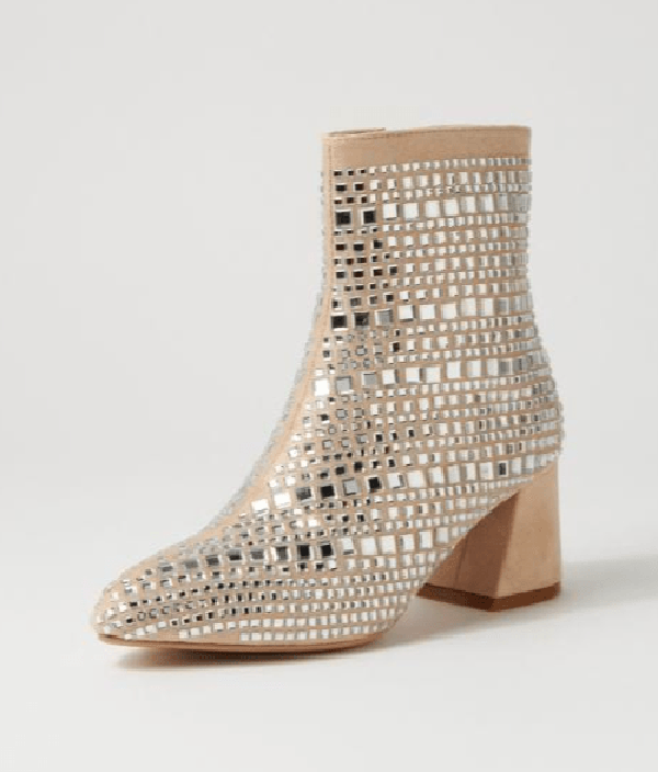 BEDAZZLED Boot/Shoe Hire • Size 7