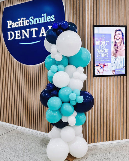 Balloon Column Shop/Entrance - Free Standing Display