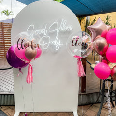 More than 10 Neon Signs!