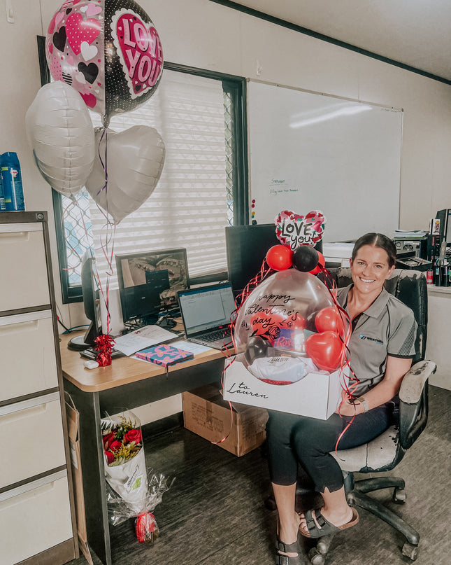 'VALENTINE'S DAY' Bursting Stuffed Gift Balloon Package's
