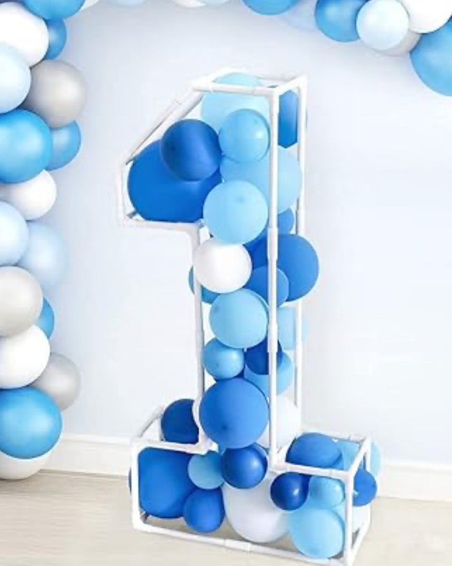 Geometric #4 Prop Hire