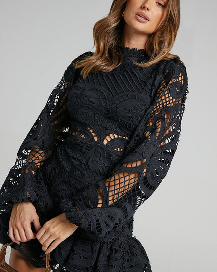 'Kiss me now' Black Dress Hire • Size 8/10