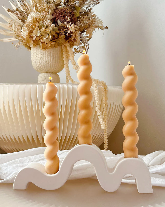 Table Decor/ Vase Hire - Wavy Candle Holder's