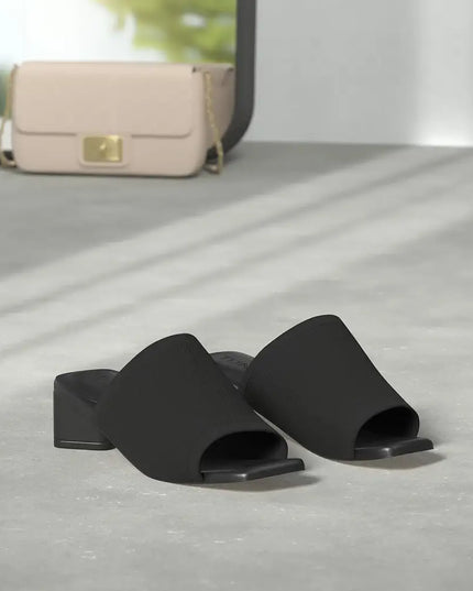 BLACK TIJA Heel/Shoe Hire • Size 7