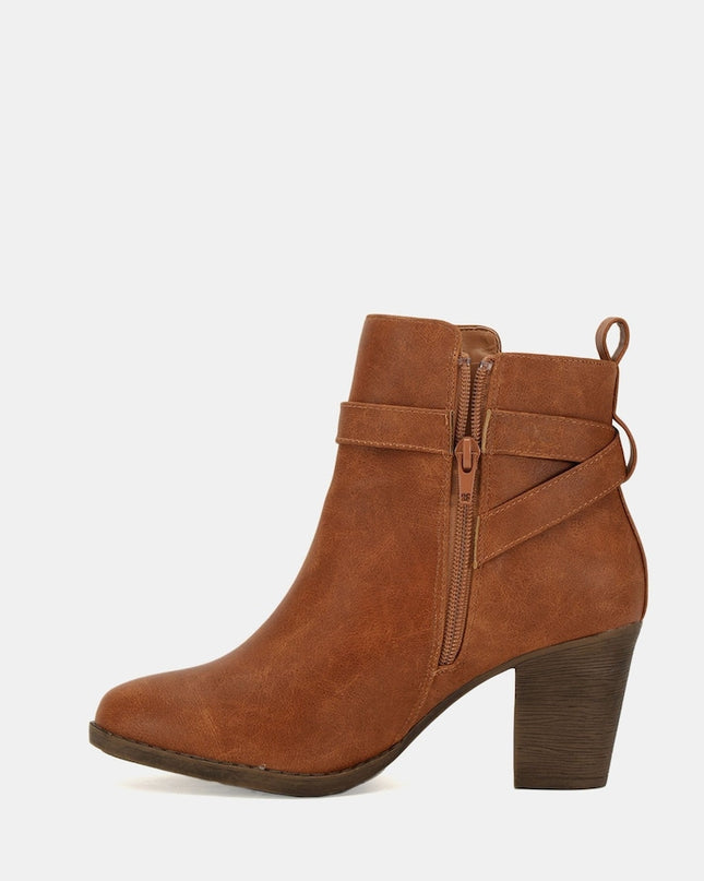 JAYDA Boot/Shoe Hire • Size 7